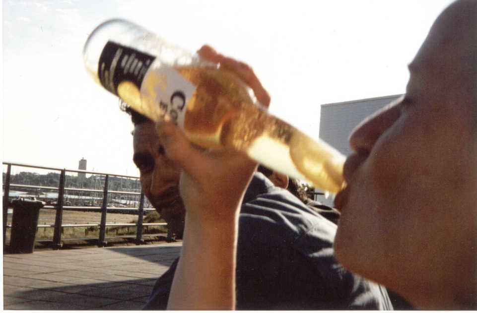 corona.jpg, 42663 bytes, 9/12/2001